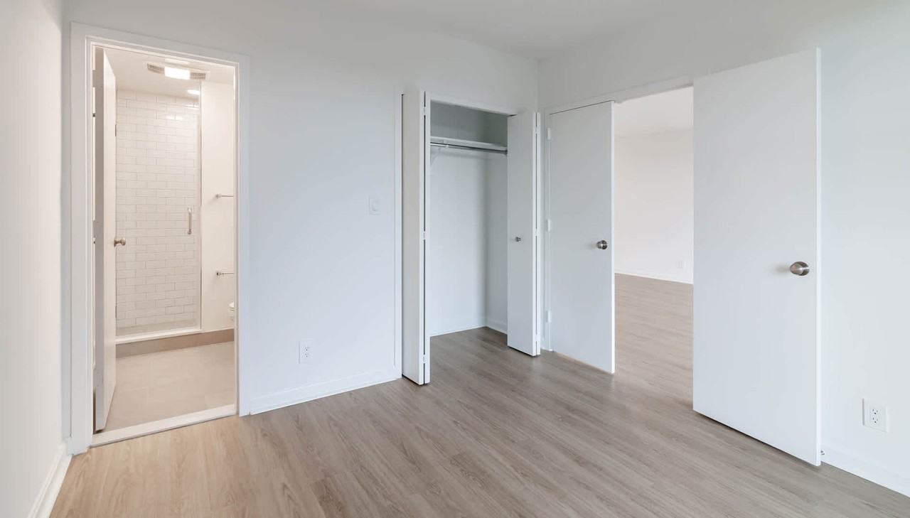 Crystal Place - Photo 6 of 56