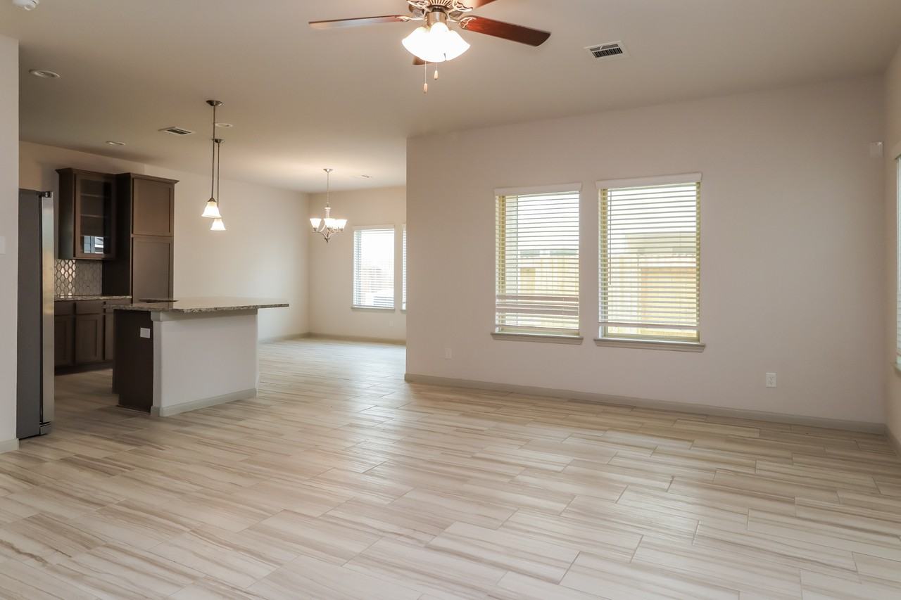 7923 Fijian Cypress Dr - Photo 2 of 24