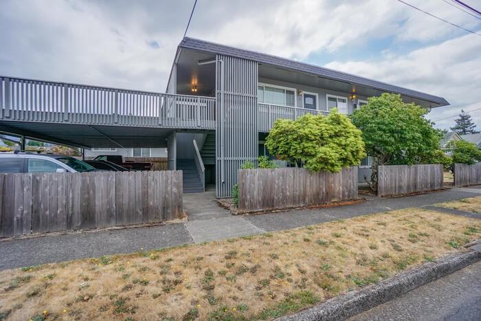 504 N 7th Ave #3 - Photo 3 of 29