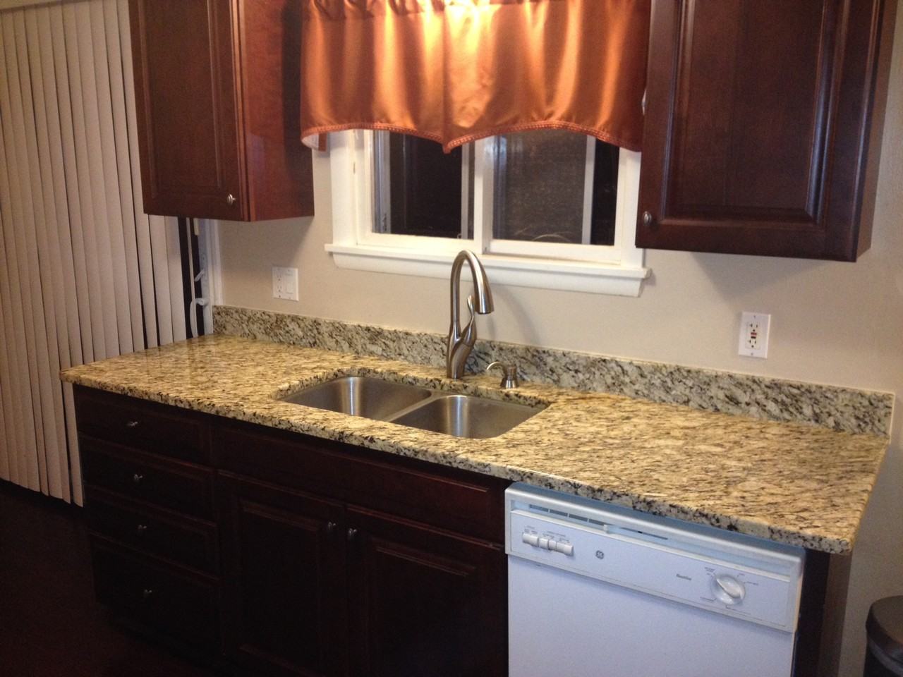 2901 Robert Pkwy #NA - Photo 2 of 22