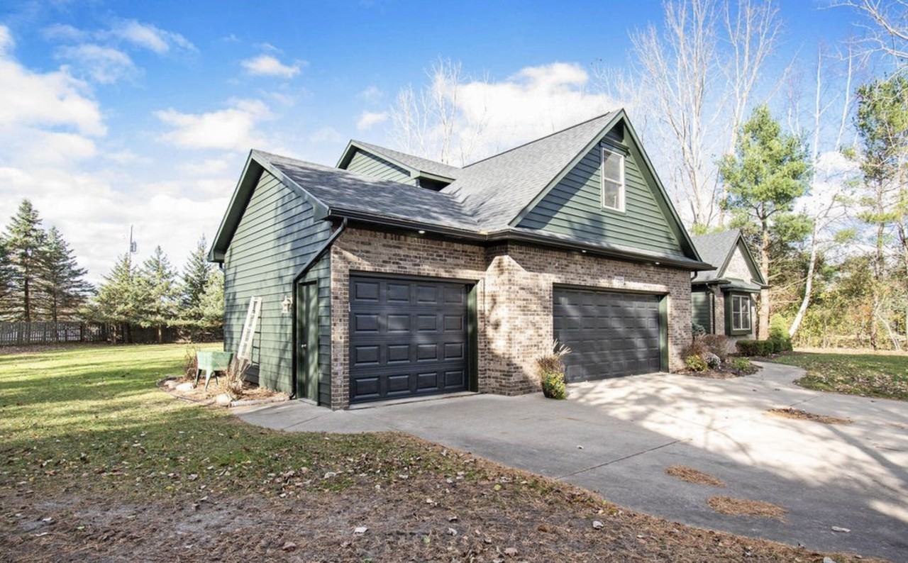 6207 Peachtree Cir #NA - Photo 2 of 22