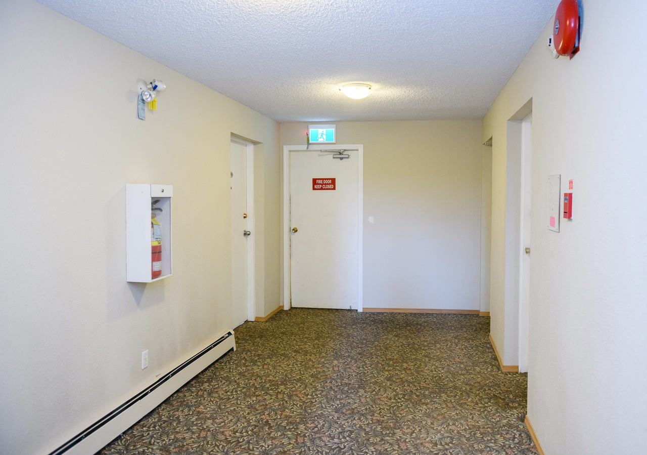 Chalet Apartments - Photo 3 of 6