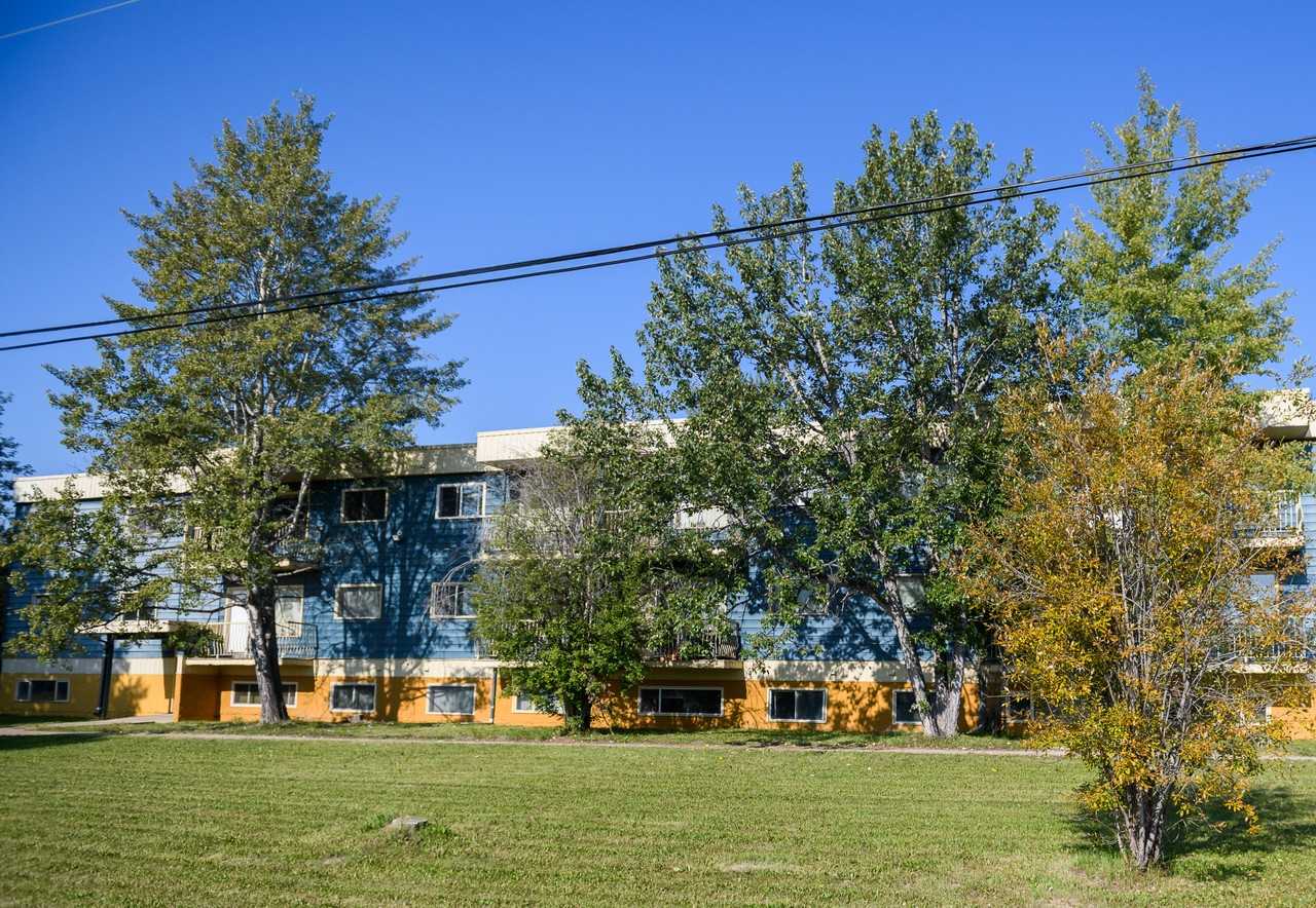 Mt. Glacier Apartments - Photo 2 of 9