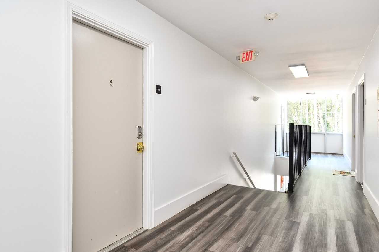 Azalea Apartments - Photo 3 of 23