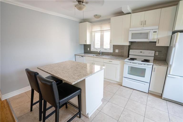 687 Warsaw Ave #1 - Photo 2 of 19