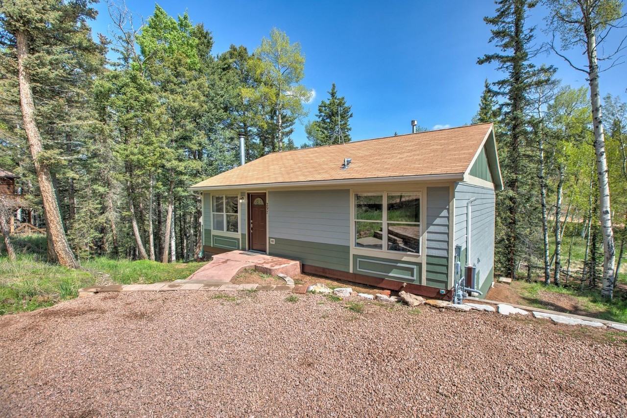 297 Banner Trl - Photo 2 of 33