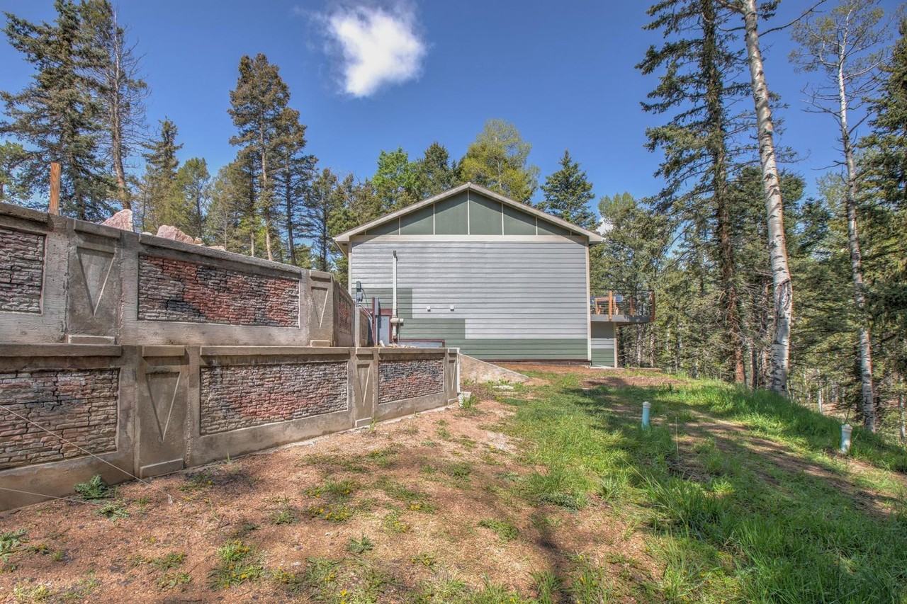 297 Banner Trl - Photo 3 of 33