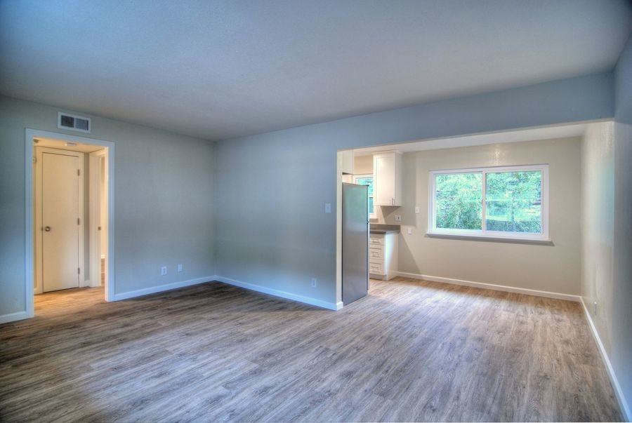 1191 Alameda De Las Pulgas #24 - Photo 4 of 9