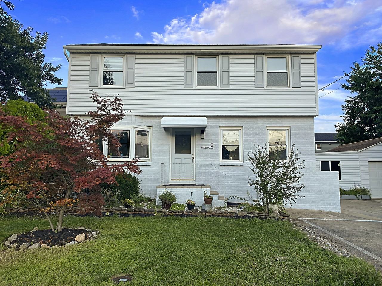 3 Hegel Pl #NA - Photo 2 of 34