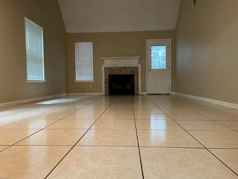 3010 Majestic Park Ct - Photo 3 of 18