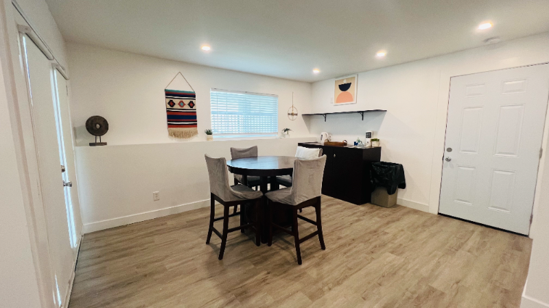 25348 Rick Way - Photo 2 of 4