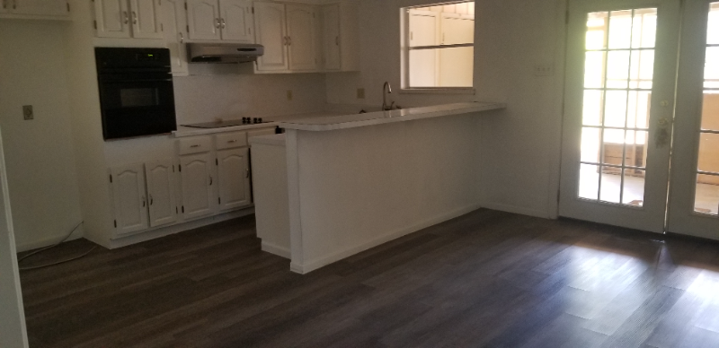 226 E Quill Dr #226 - Photo 3 of 8