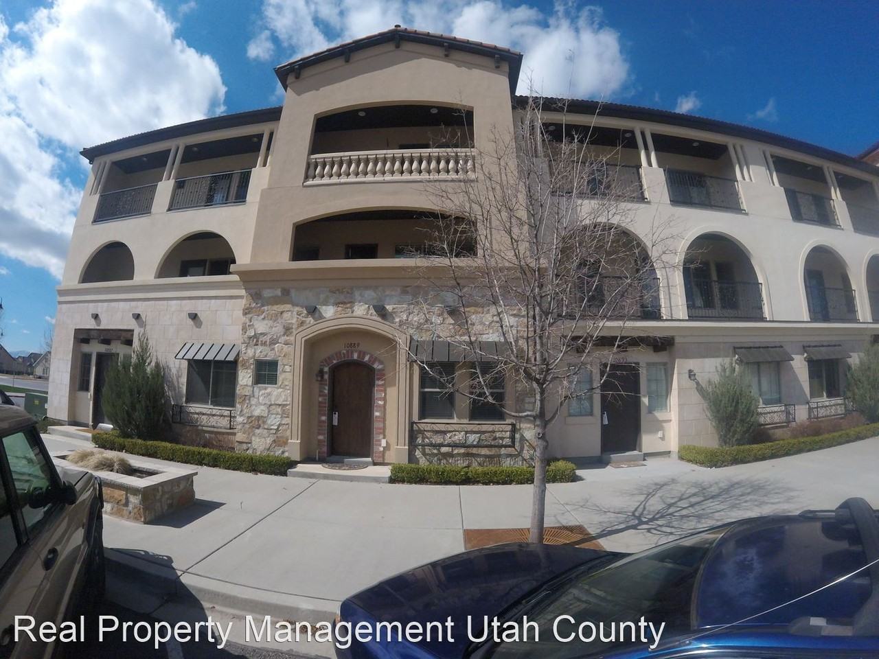 10889 N Town Center Blvd - Photo 2 of 47