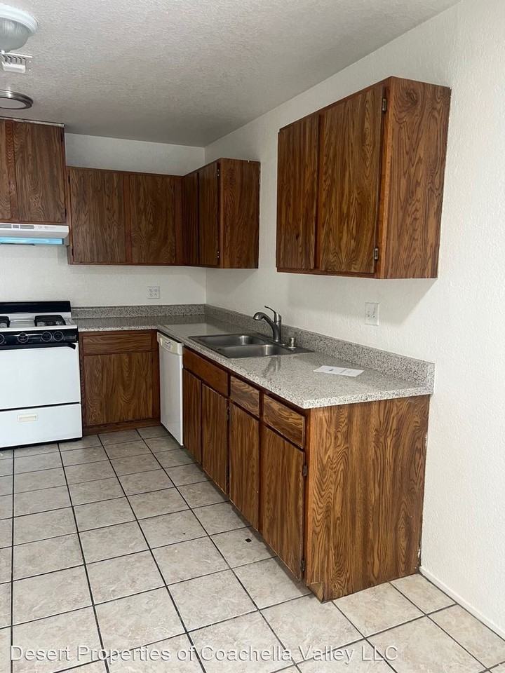 33030 SHIFTING SANDS - Photo 2 of 10