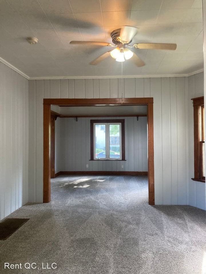 2017 14th St - Photo 2 of 15