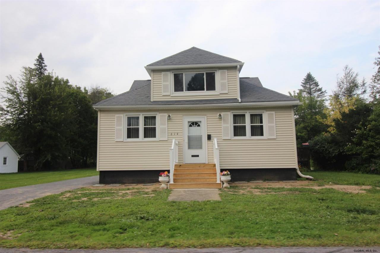 614 Engleman Ave - Photo 2 of 15