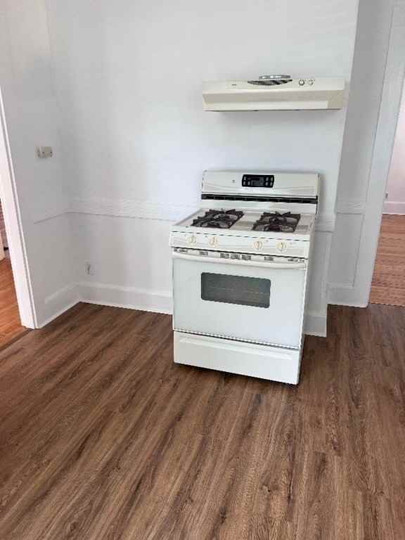 37 Coburn St ##1 - Photo 3 of 8