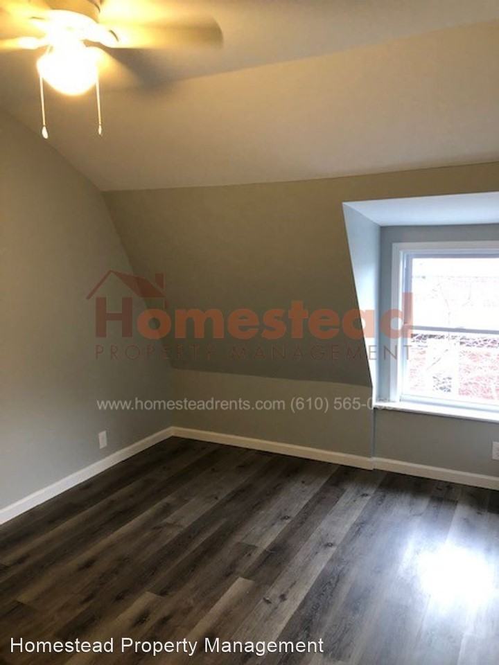 46 Maple St - Photo 3 of 10