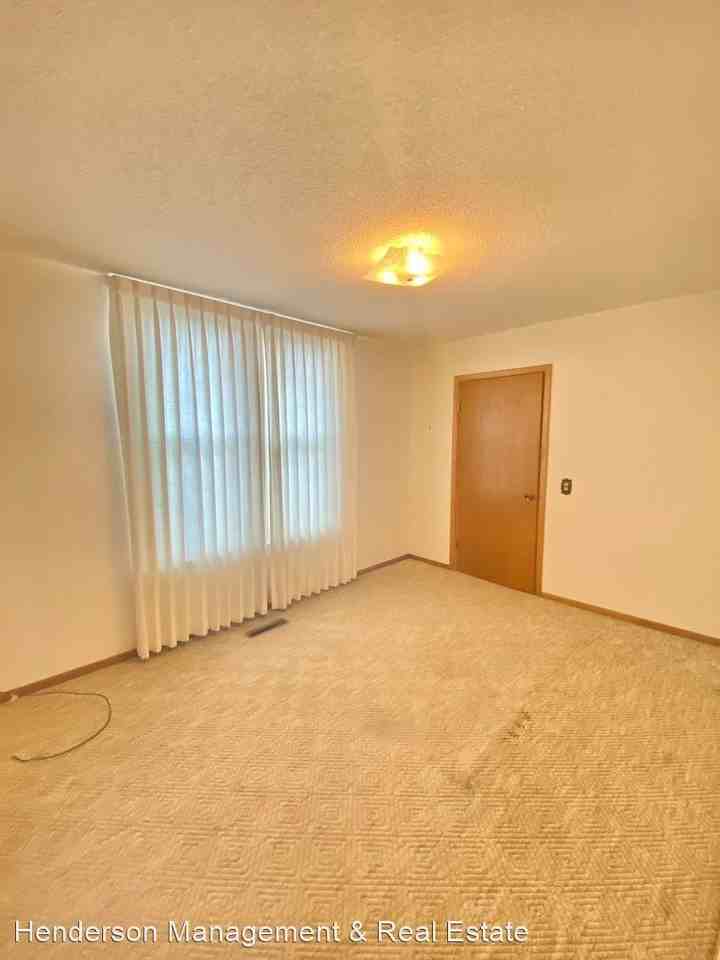 3415 S County Road 5 - Photo 3 of 17