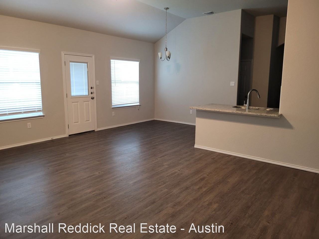 Luxury Duplex in Seguin, TX! - Photo 2 of 12