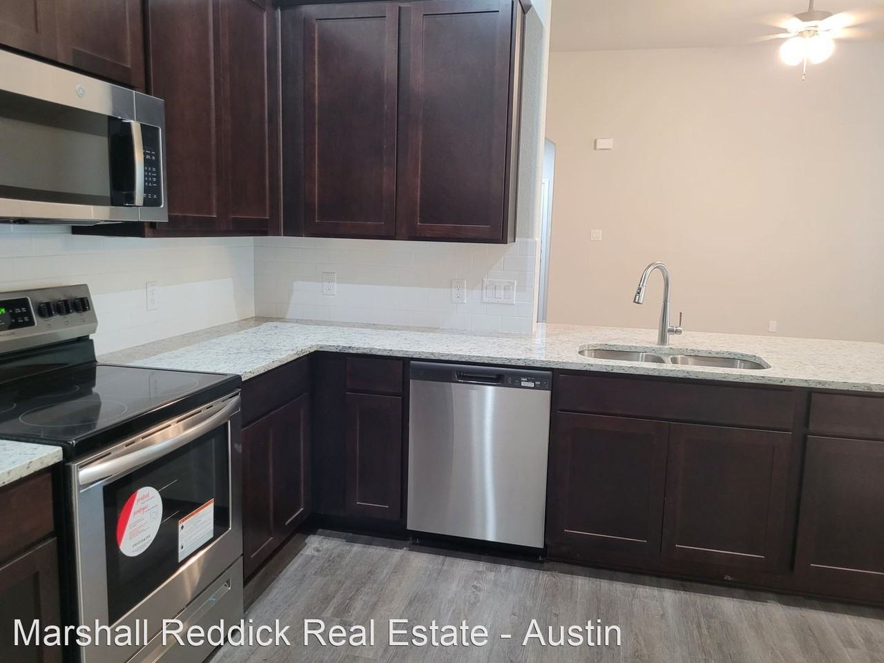 Luxury Duplex in Seguin, TX! - Photo 3 of 12