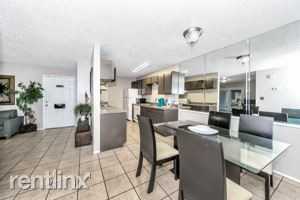 Wood River Apartments - Photo 2 of 19