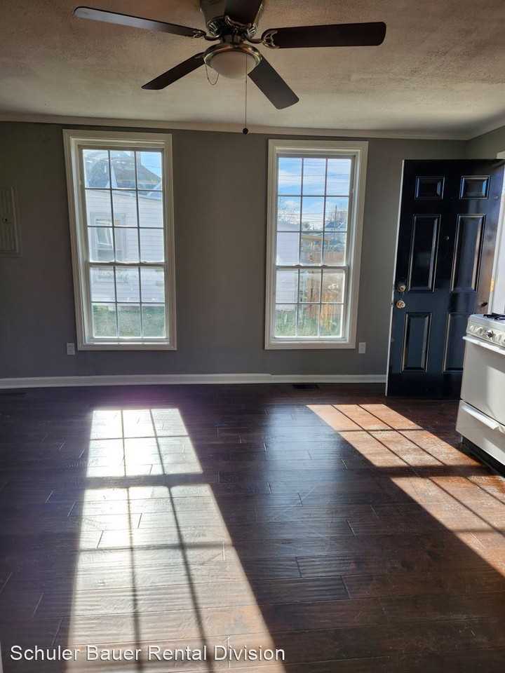 Home Apartments 1913 Center St, New Albany, IN 47150 Zumper