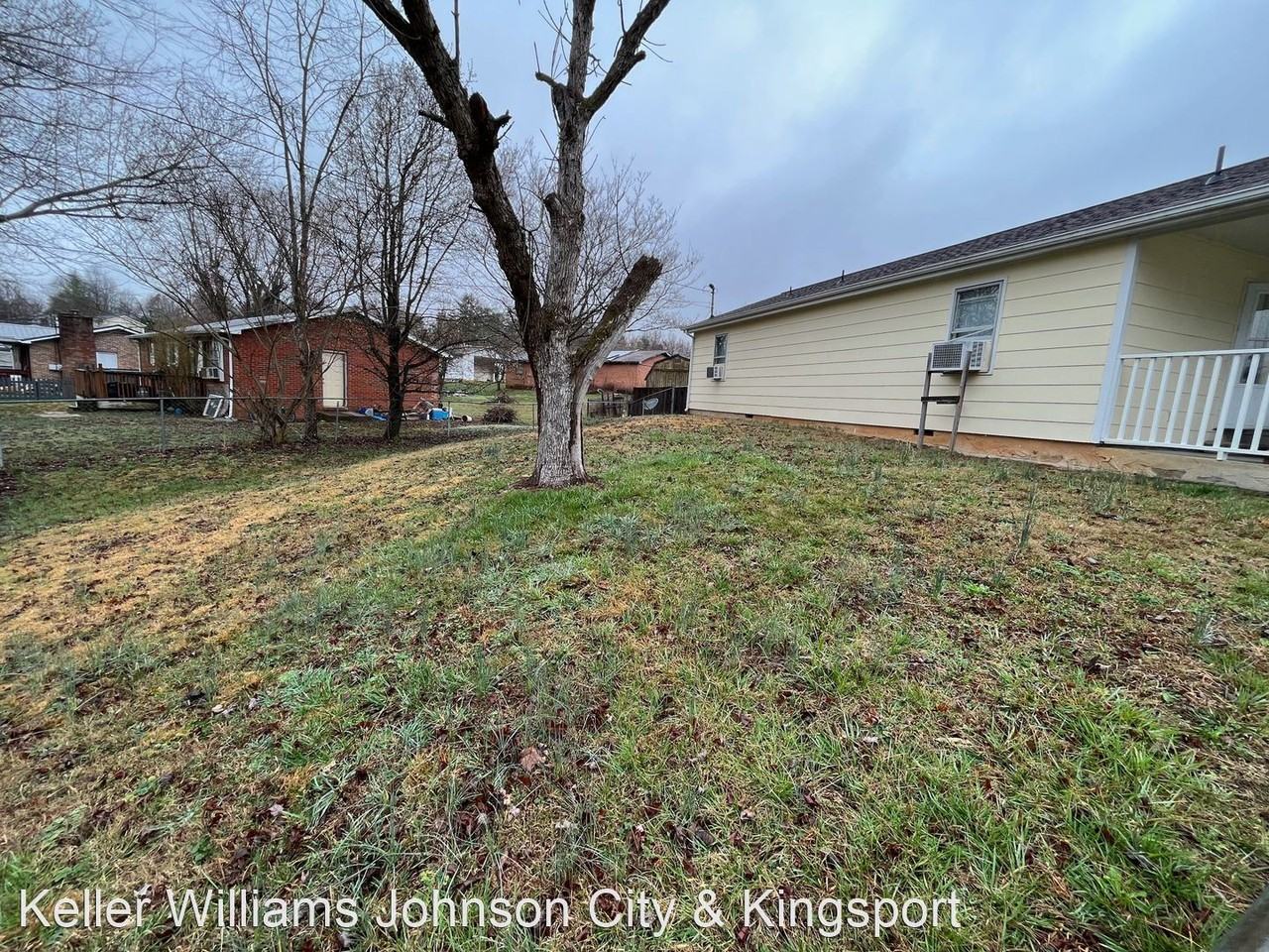 104 Mountain View Cir - Photo 2 of 21