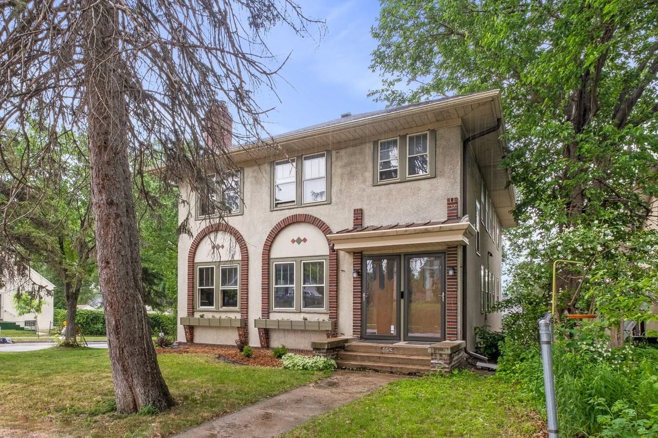 4054 Oakland Ave - Photo 3 of 10