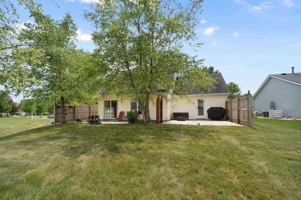 5528 Dennison Dr, Fort Wayne, IN 46835, USA 2 unit Rentals Zumper