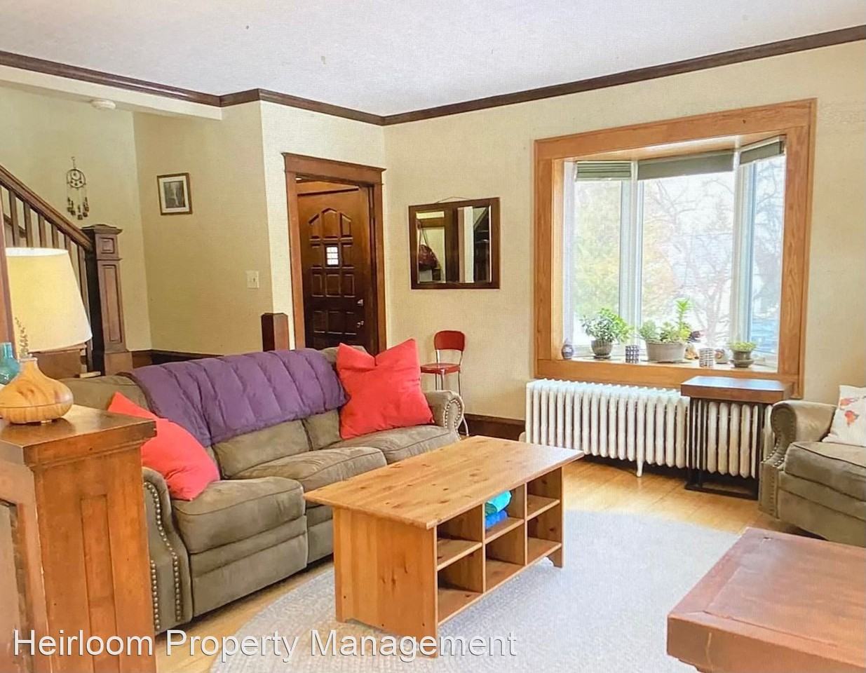 123 E Winona St - Photo 3 of 15