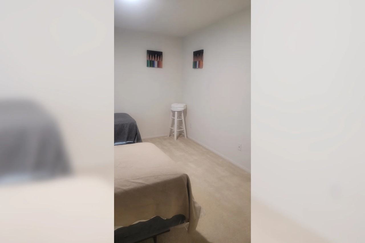 11895 Nyack Rd - Photo 3 of 10