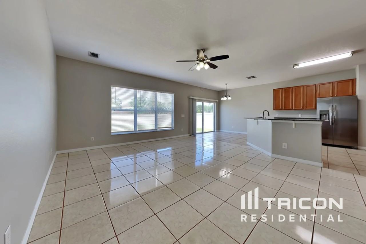 3047 Buckeye Pointe Dr - Photo 2 of 20