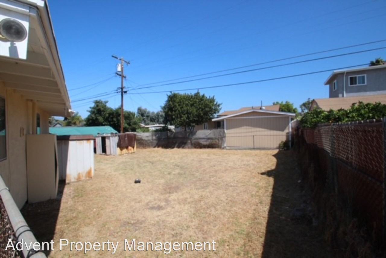 4462 F St - Photo 3 of 10