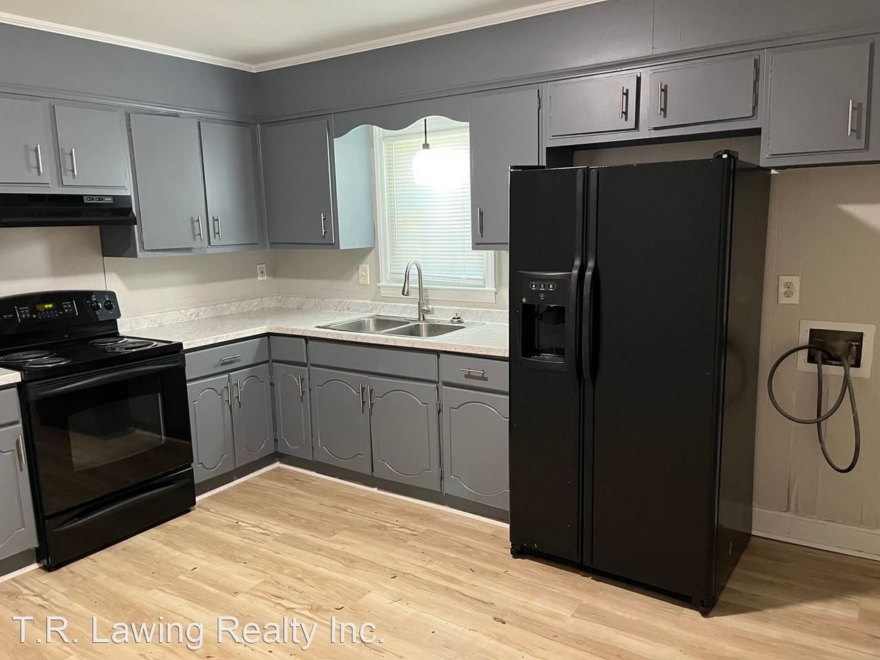 2824 Fordwood Dr - Photo 2 of 7
