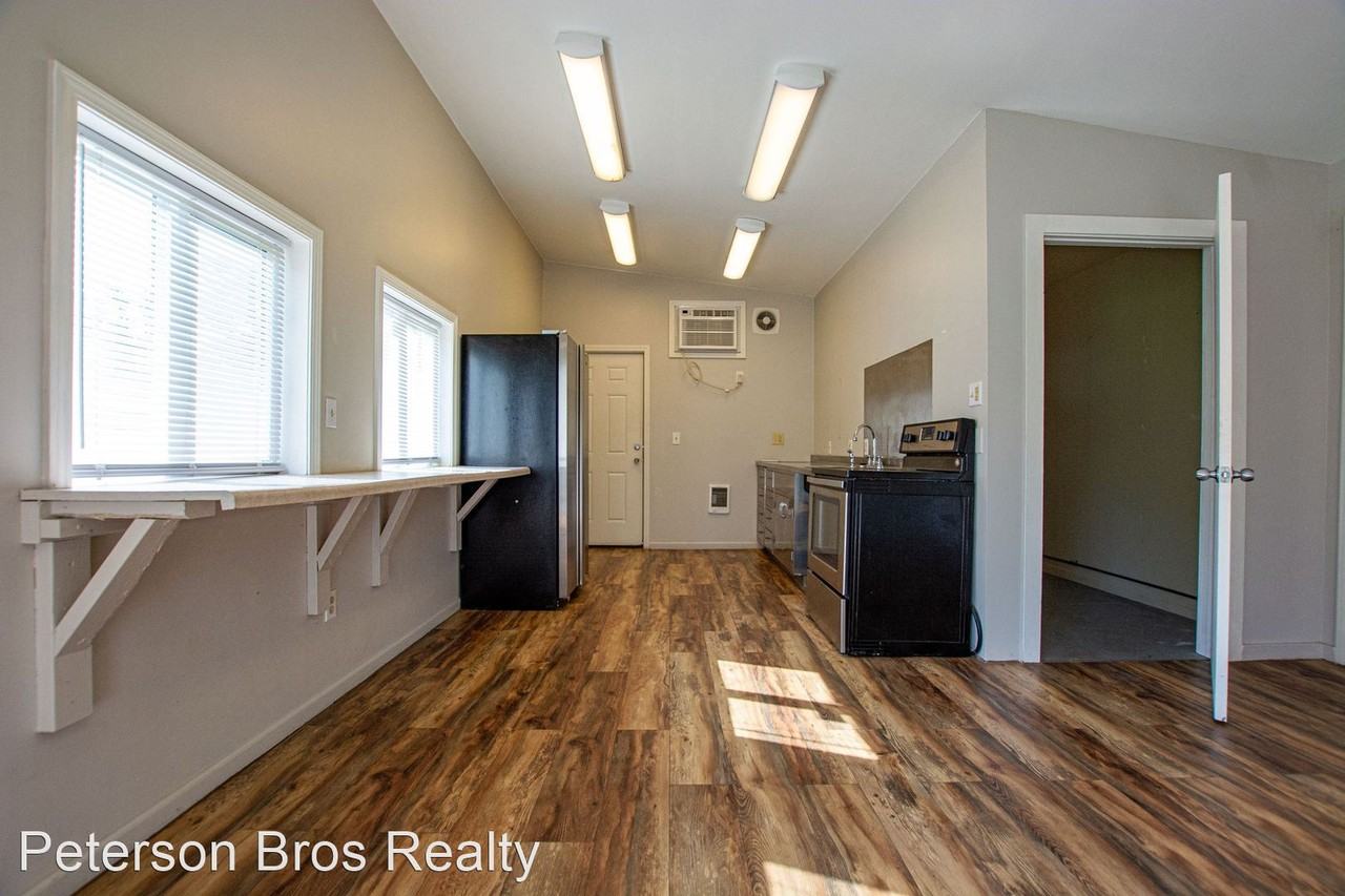 7060 Bedford Ave - Photo 3 of 14