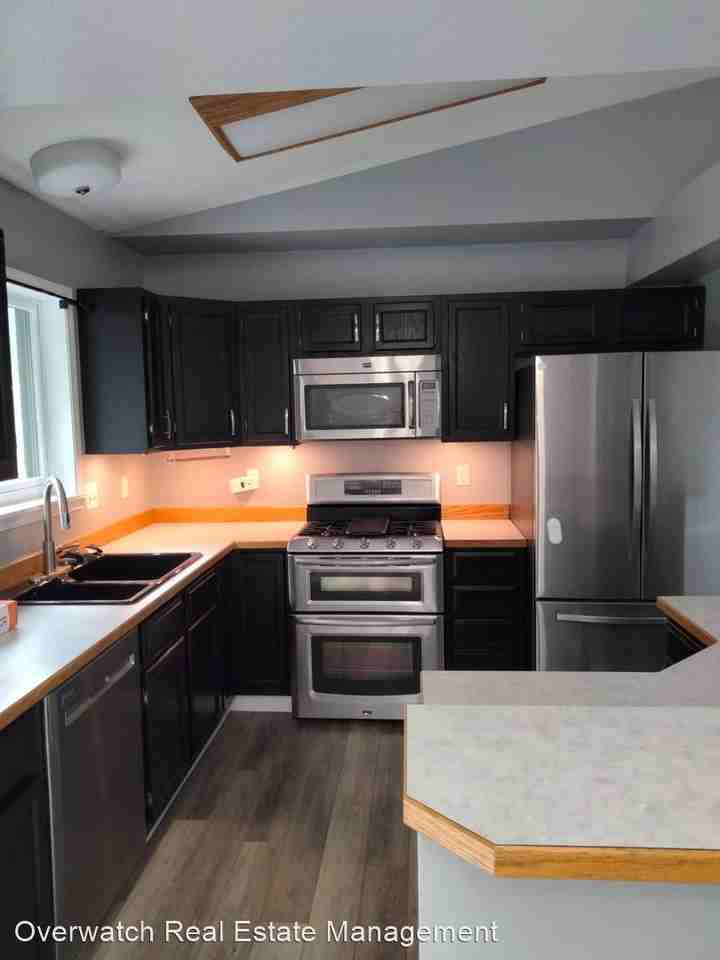 17936 Chardonnay Cir - Photo 2 of 23