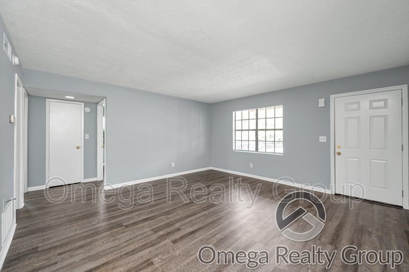 901 25th Ave #C4 - Photo 2 of 21