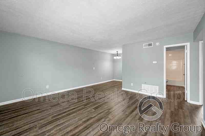 901 25th Ave #C4 - Photo 6 of 21