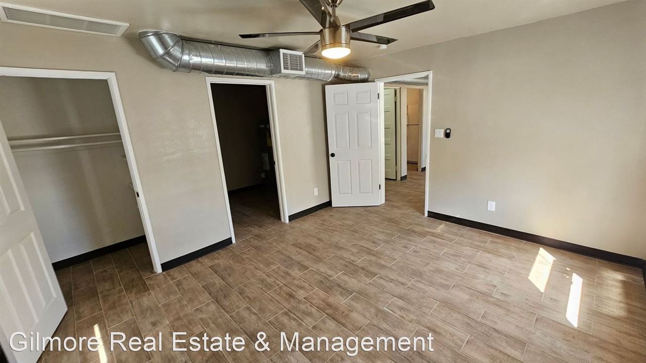 492 S 1st Ave - Photo 2 of 5