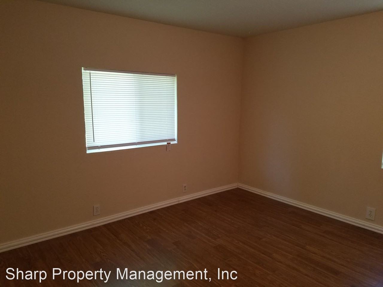 1015 Willow St - Photo 2 of 13