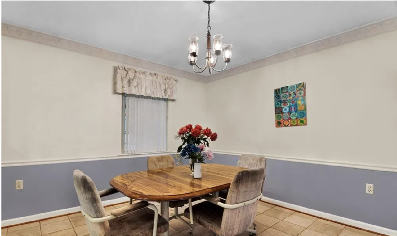 1050 Bacon Rd - Photo 3 of 20