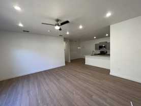5539 Itasca St #B - Photo 1 of 1