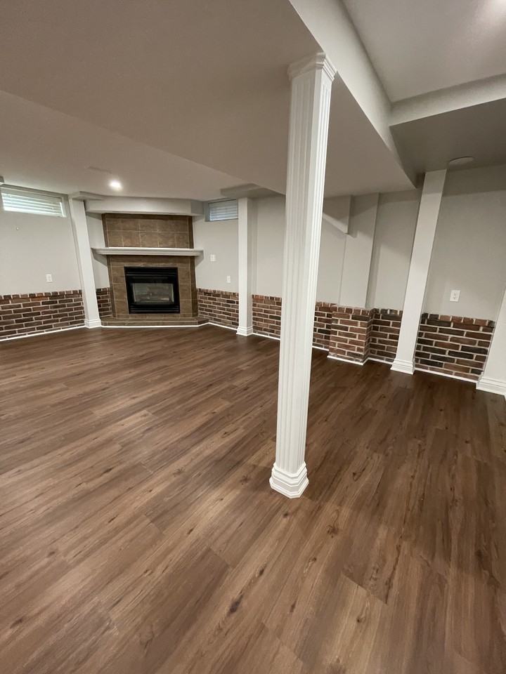 4531 Pleasant Pl Lowr - Photo 3 of 32