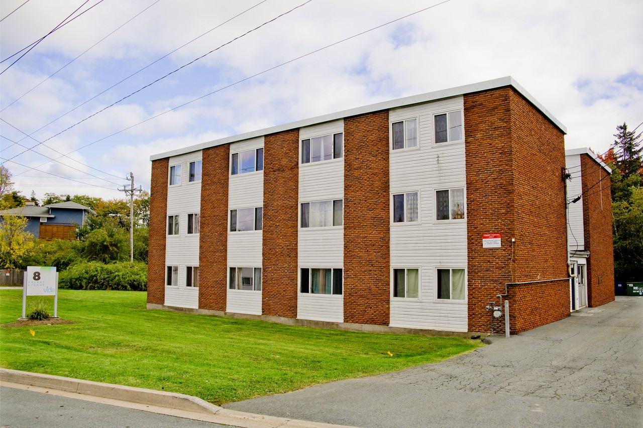 8 Galaxy Avenue, Halifax, NS B2Y 1Z5 2 Bedroom Apartment for 1,200