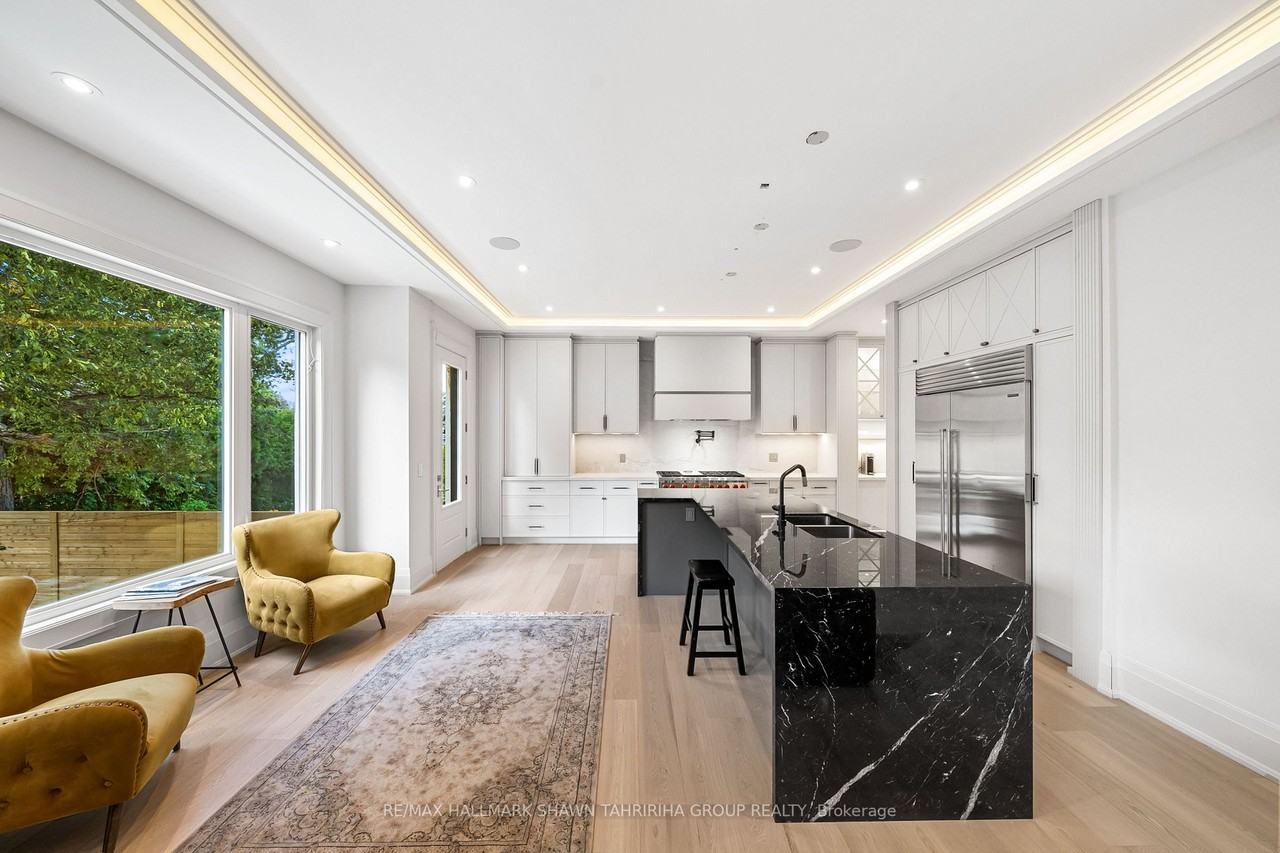 20 Burleigh Heights Drive - Photo 3 of 38