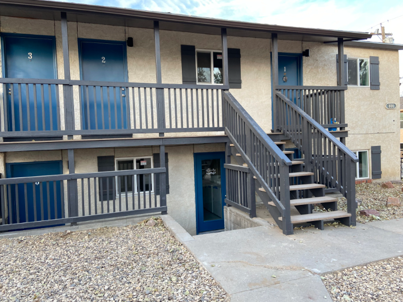 808 Yucca Drive #4 - Photo 4 of 4