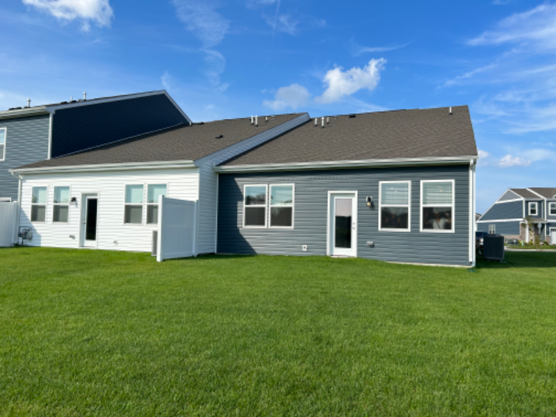 39123 Sail Away Ln - Photo 2 of 45