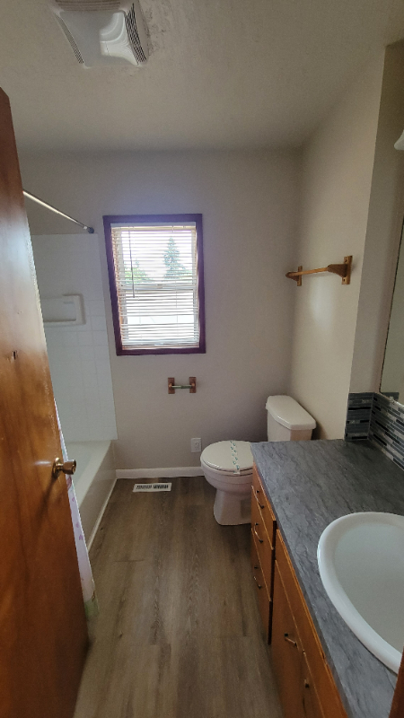 1302 Otter Ln - Photo 6 of 12