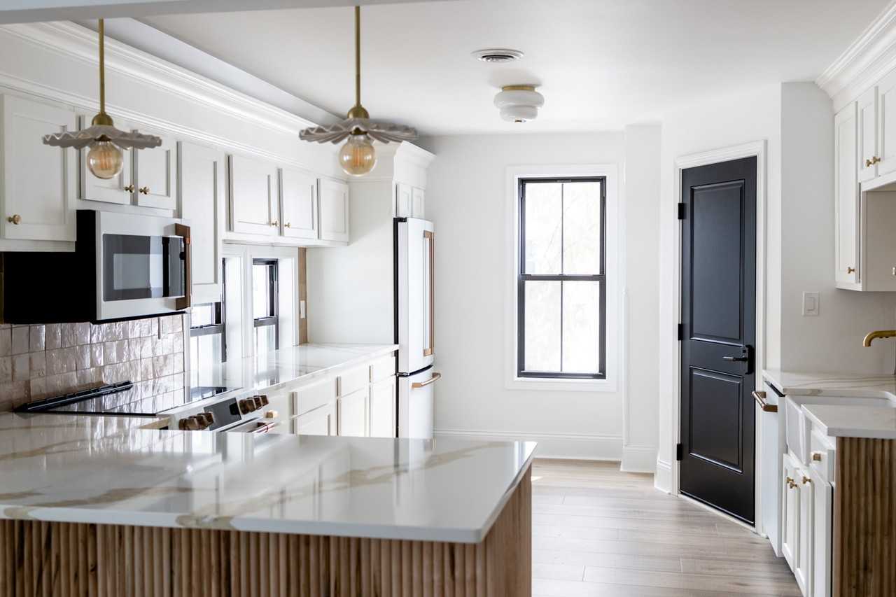 193 Green Bay Rd #193 - Photo 2 of 12